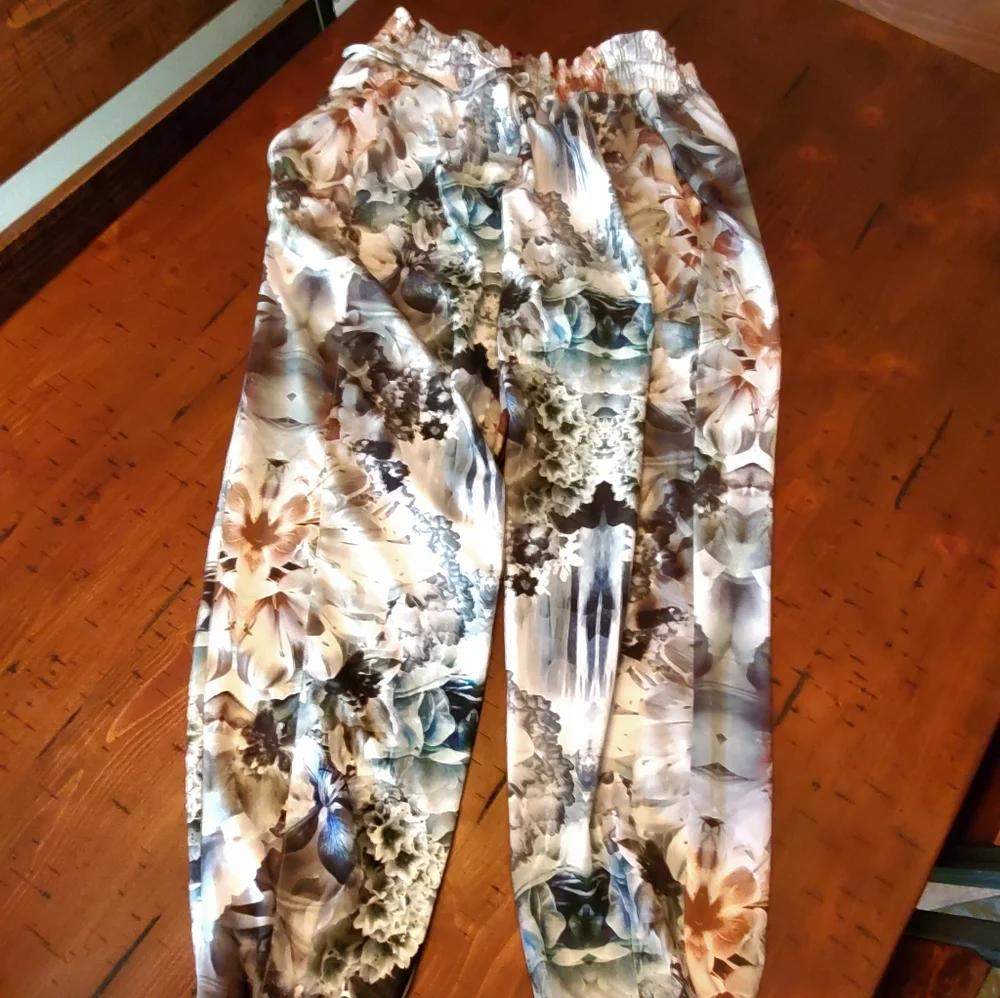 BeBe Set - Picture 5 of 5